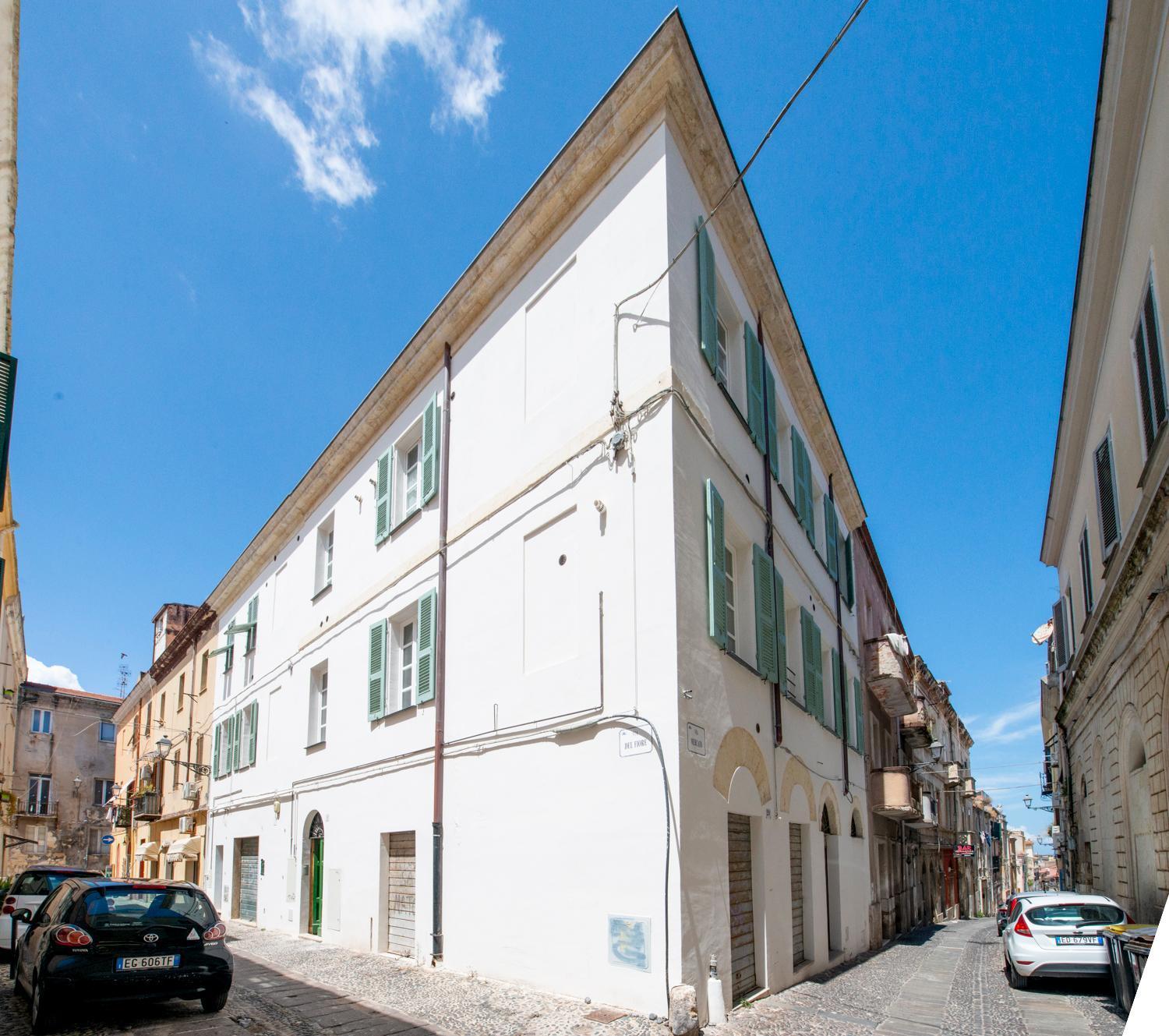 Tola Raffinato In Centro Apartamento
